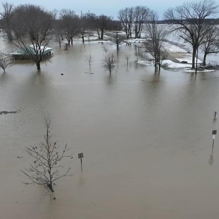 2 people died in Louisville after temperatures drop